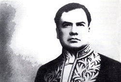 Rubén Darío con el uniforme de embajador (1908)