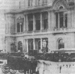 Frente de la Bolsa de Comercio de Buenos Aires, a finales
del siglo